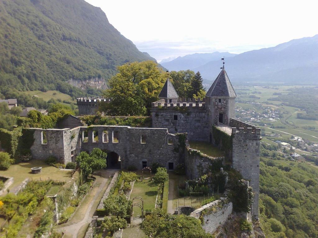 Maison De Savoie Saint-Pierre-dʼAlbigny 외부 사진